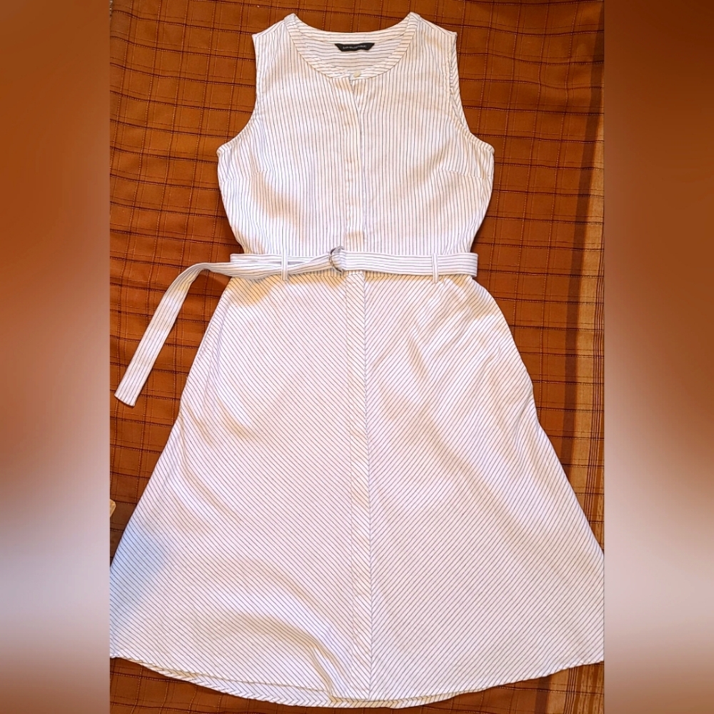 Banana Republic linen dress